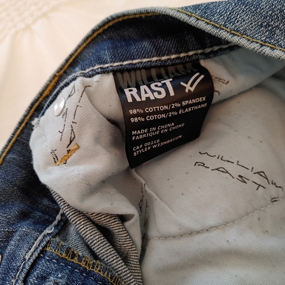 William Rast straight leg medium wash distressed blue jeans. Size 34 - Picture 7 of 9